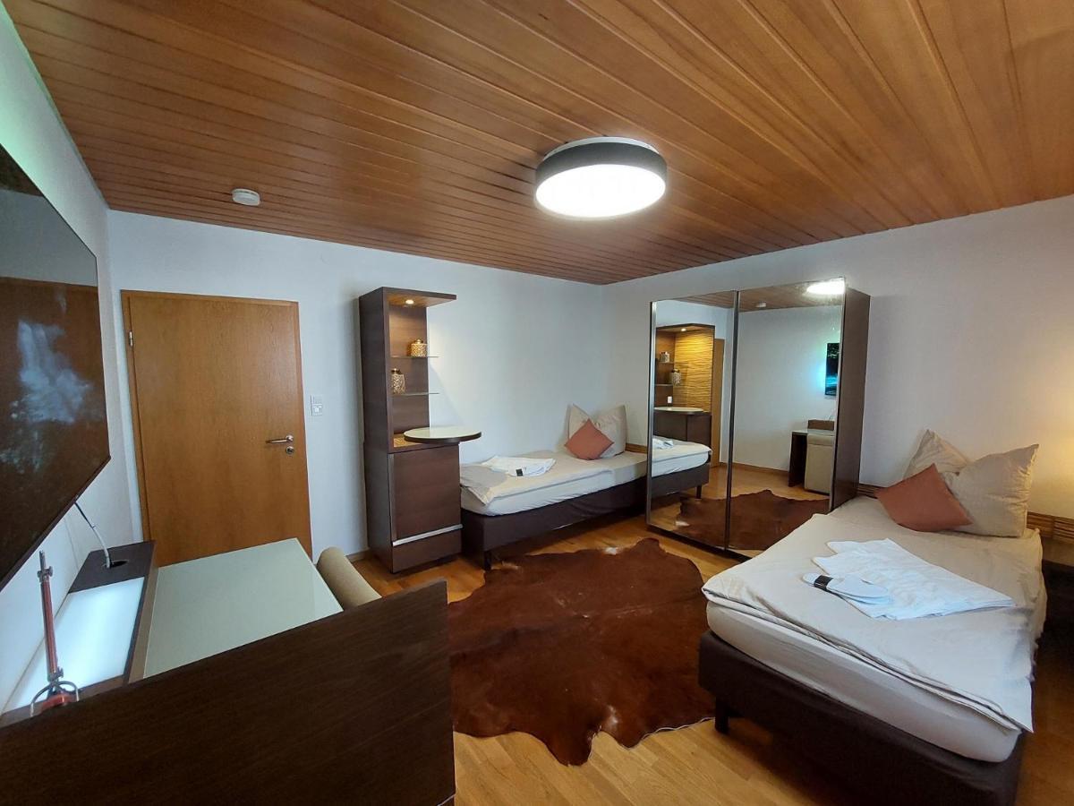 Wohnambiente Apartment Selb Exterior foto
